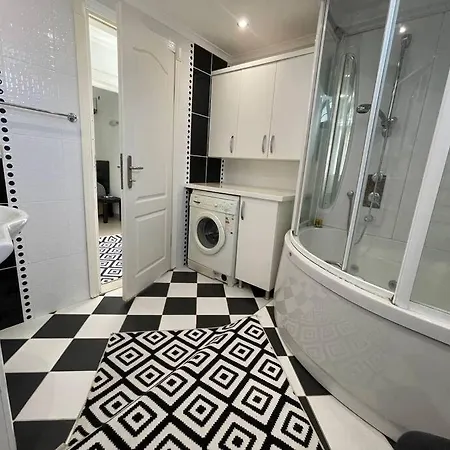 Elit 4 Villas Apartman *